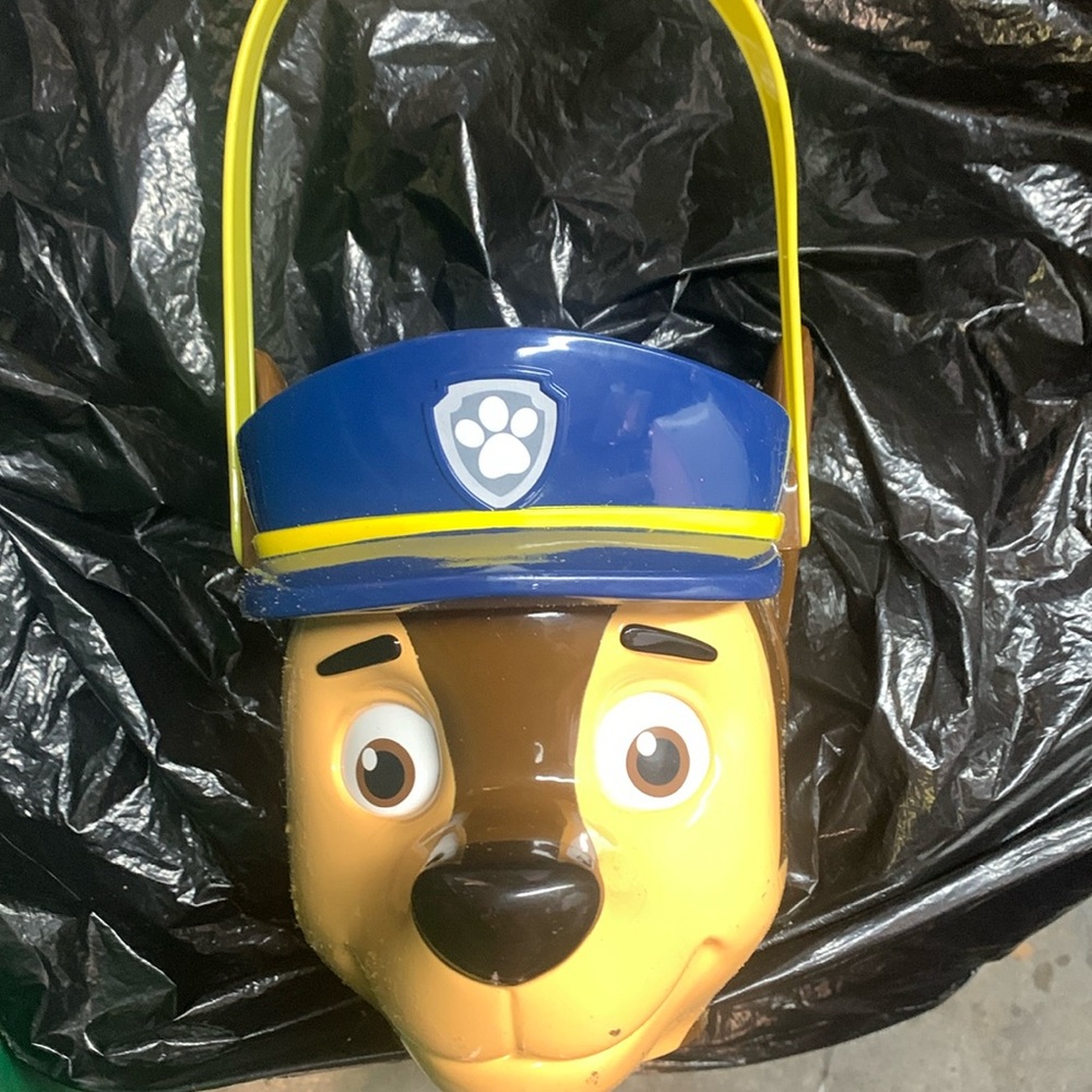 Paw patrol candy pal. AO